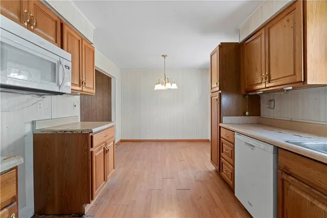 $122,500 | 143 MacBeth Drive, New Kensington, PA 15068