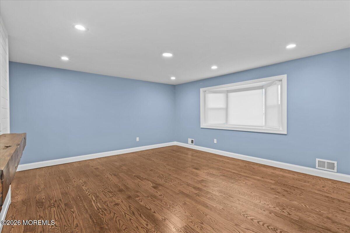 443 Bennetts Mills Road Jackson, NJ 08527 - Photo 7 of 48 10-IMG_9378