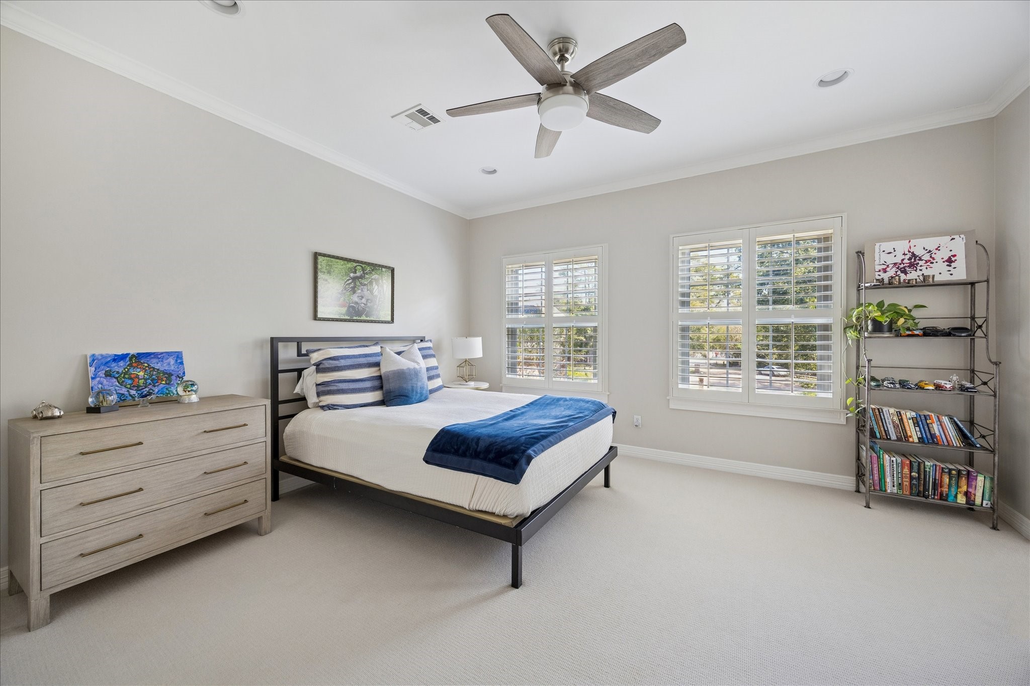 2 Blalock Pines Court Hedwig Village, TX 77024 - Photo 29 of 44 a living room with furniture and a large window
