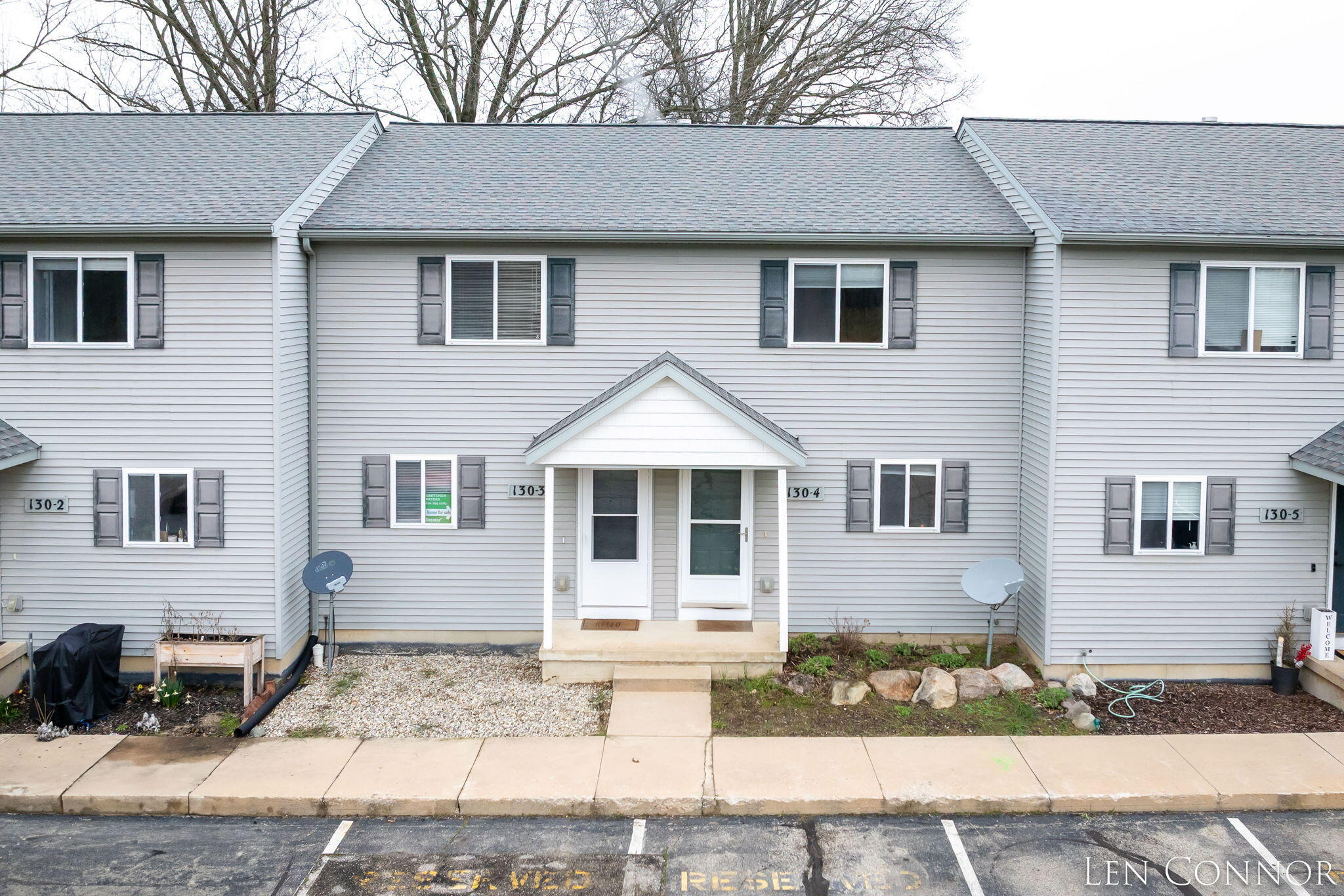 1-web-or-mls-130-irving-rd-4