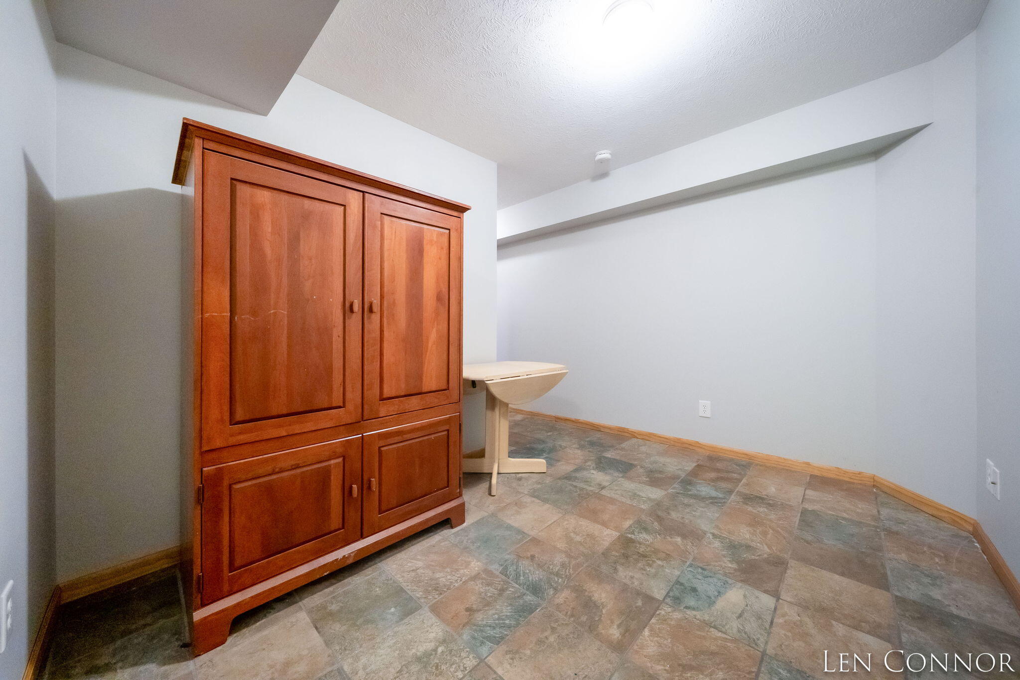 130 Irving Road, Unit 4 Middleville, MI 49333 - Photo 23 of 44 25-web-or-mls-130-irving-rd-4