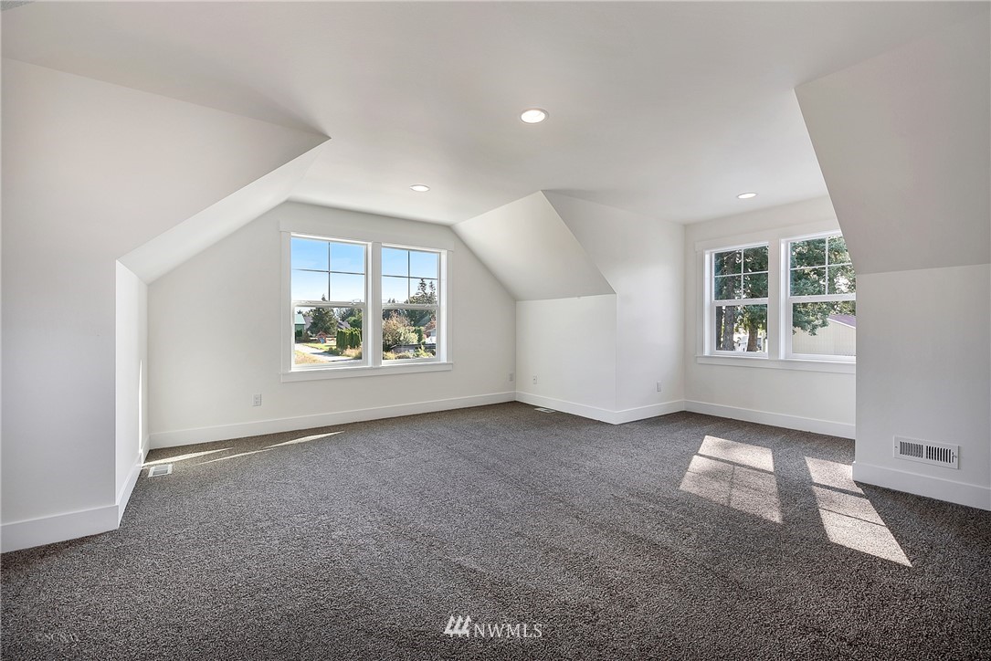 1366 Kamm Road Lynden, WA 98264 - Photo 21 of 25 Gallery Image 21