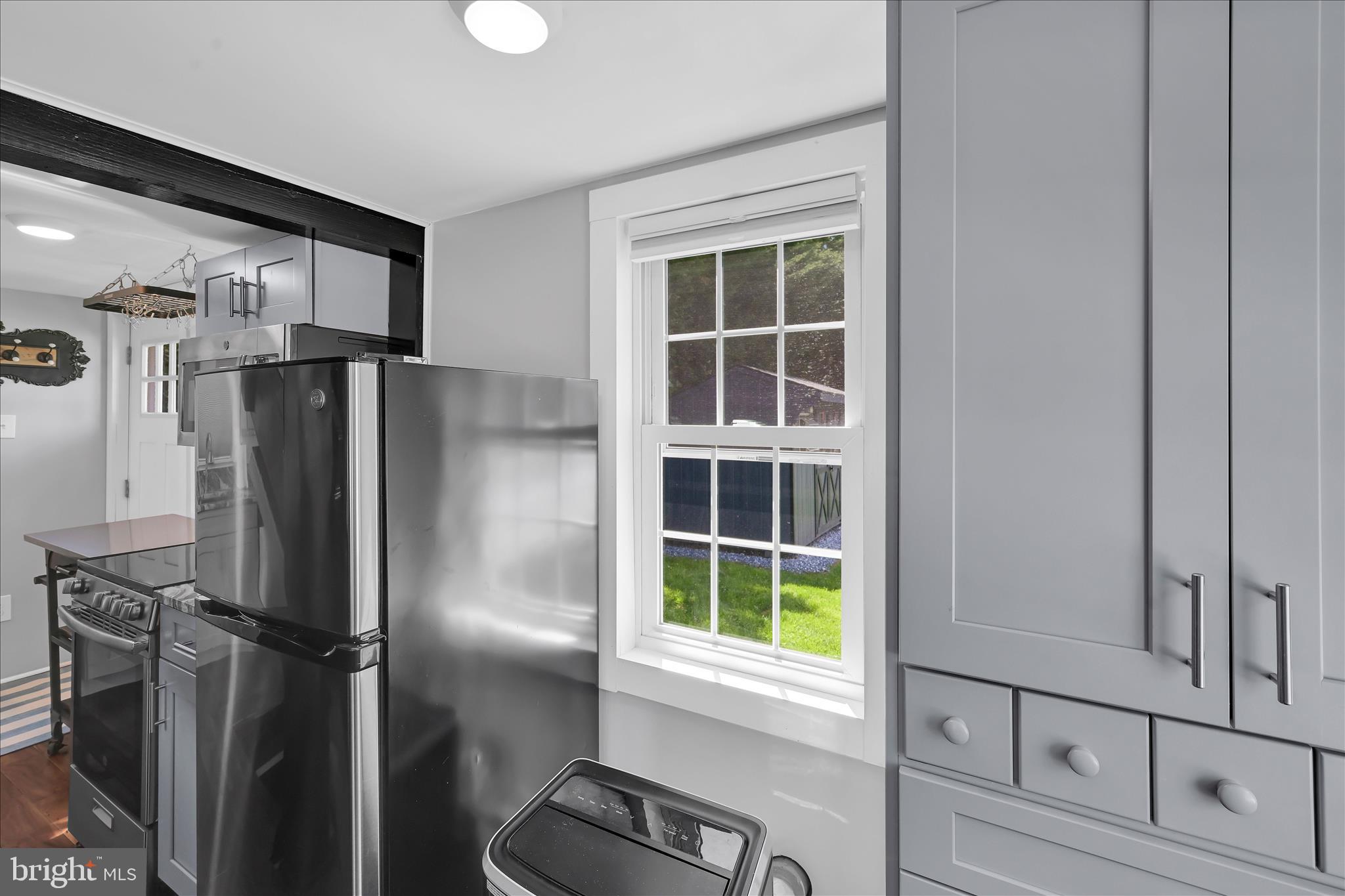 560 Columbia Avenue Reading, PA 19608 - Photo 16 of 38 Kitchen