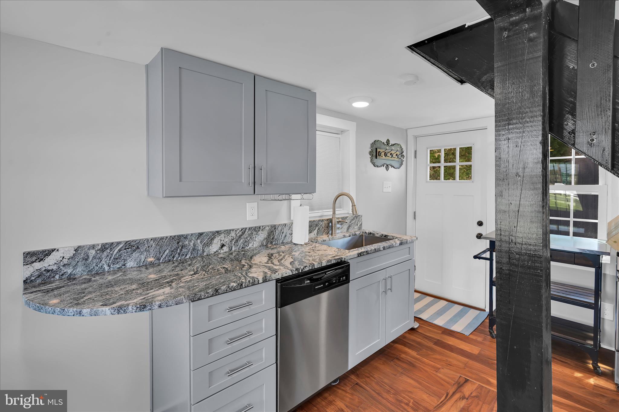 560 Columbia Avenue Reading, PA 19608 - Photo 17 of 38 Kitchen
