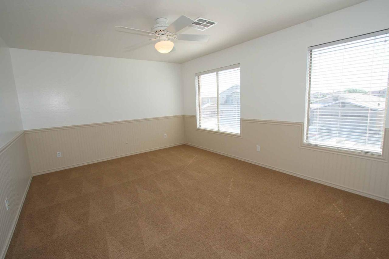 408 East Shawnee Road San Tan Valley, AZ 85143 - Photo 31 of 46 Bed 2
