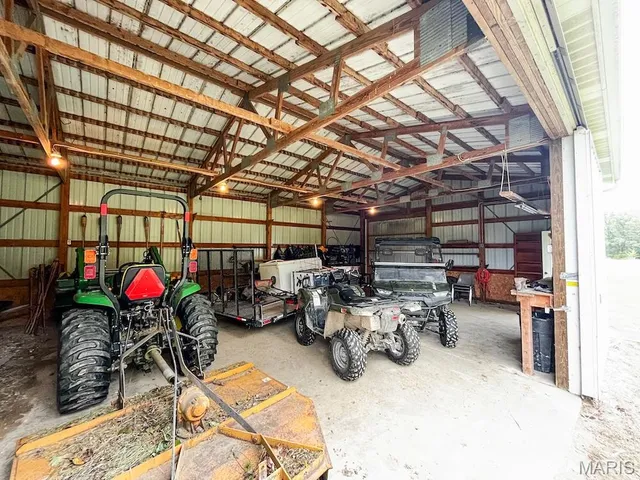 $675,000 | 6640 Hwy Bb, Huntsville, MO 65259