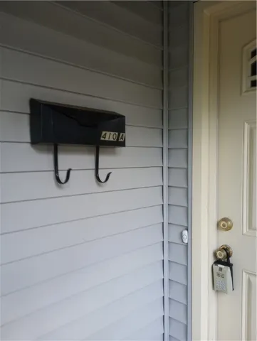 $1,700 | 410 Euclid Avenue, Unit A, Elmira, NY 14905