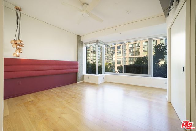 $859,000 | 1155 South Grand Avenue, Unit 817, Los Angeles, CA 90015