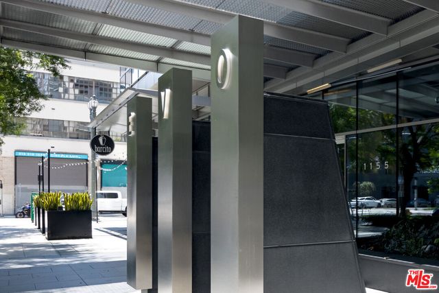 $859,000 | 1155 South Grand Avenue, Unit 817, Los Angeles, CA 90015