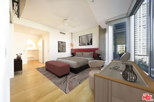 $859,000 | 1155 South Grand Avenue, Unit 817, Los Angeles, CA 90015