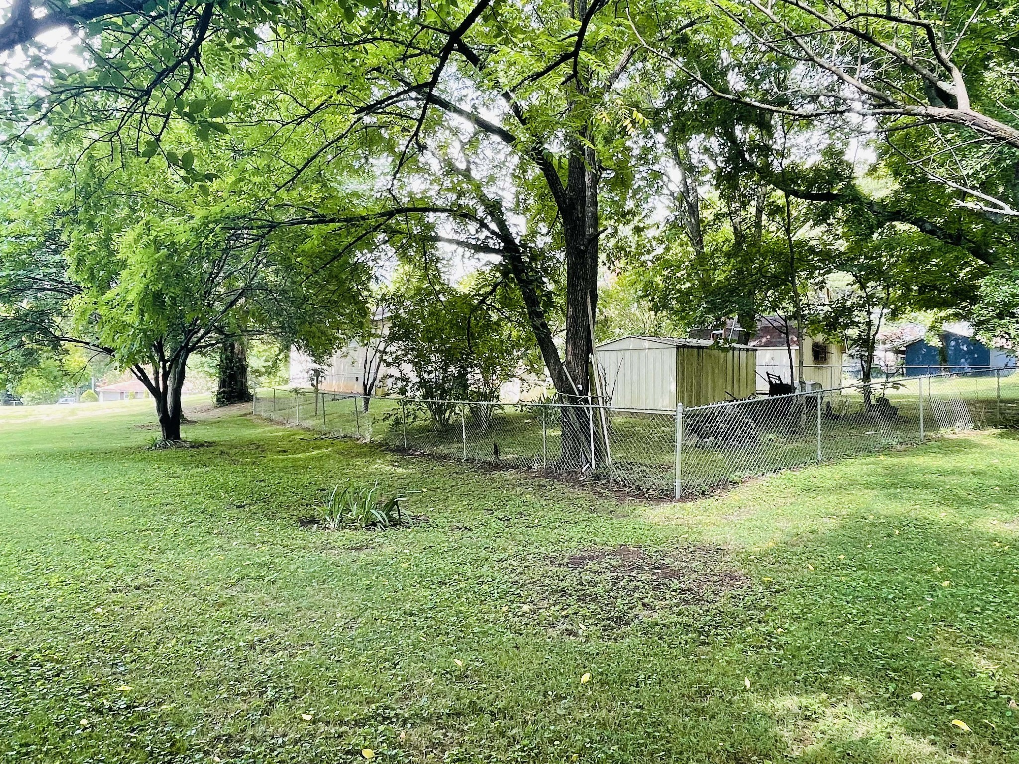 204 Edgebrook Road Goodlettsville, TN 37072 - Photo 6 of 12 Gallery Image 6