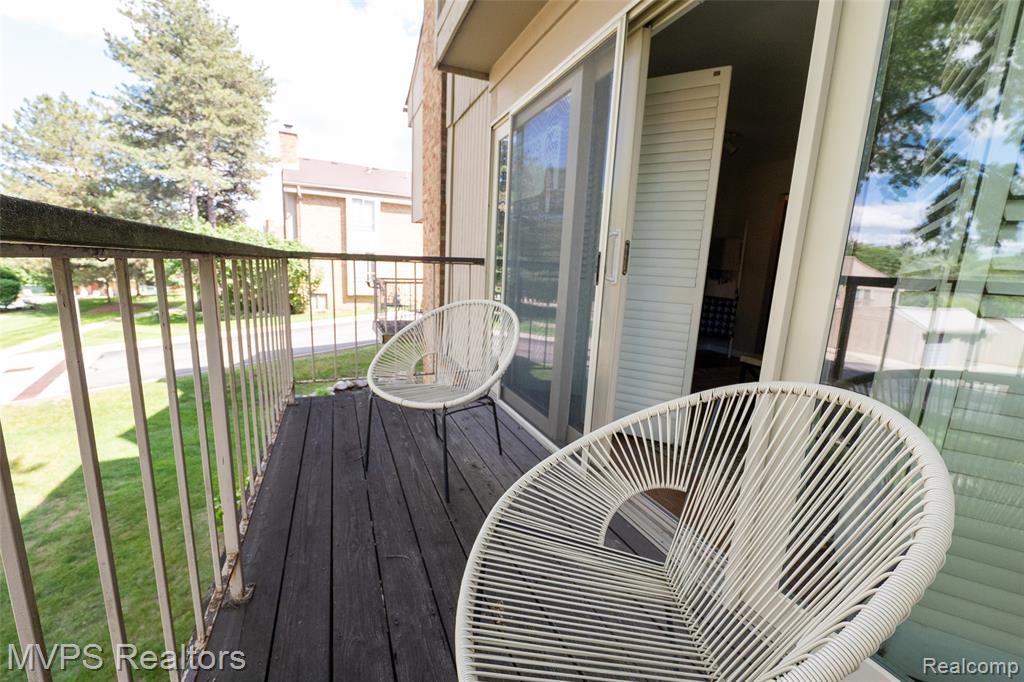 804 Oak Brook Ridge Drive, Unit 149 Rochester Hills, MI 48307 - Photo 13 of 49
