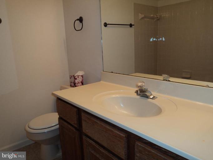 401 Cross Ridge Court Stafford, VA 22554 - Photo 10 of 18 Bath #2