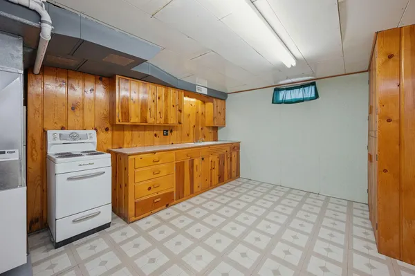 $179,900 | 808 Webster Street, Fairmont, MN 56031