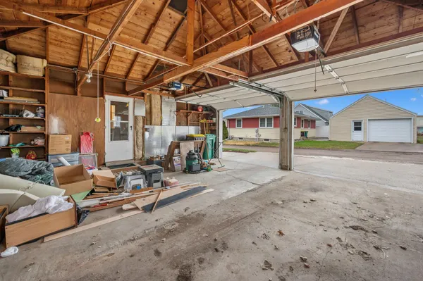 $179,900 | 808 Webster Street, Fairmont, MN 56031