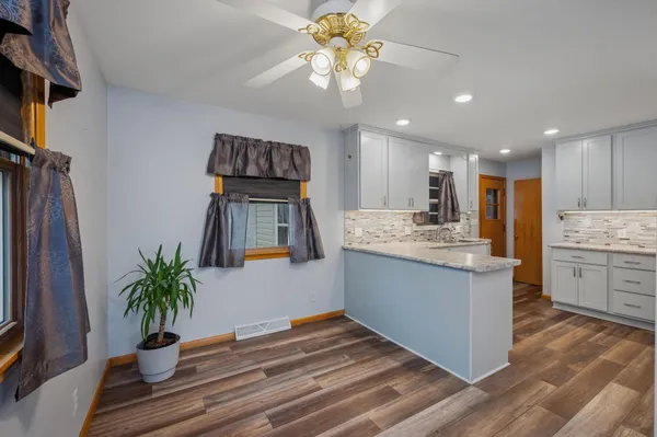 $179,900 | 808 Webster Street, Fairmont, MN 56031