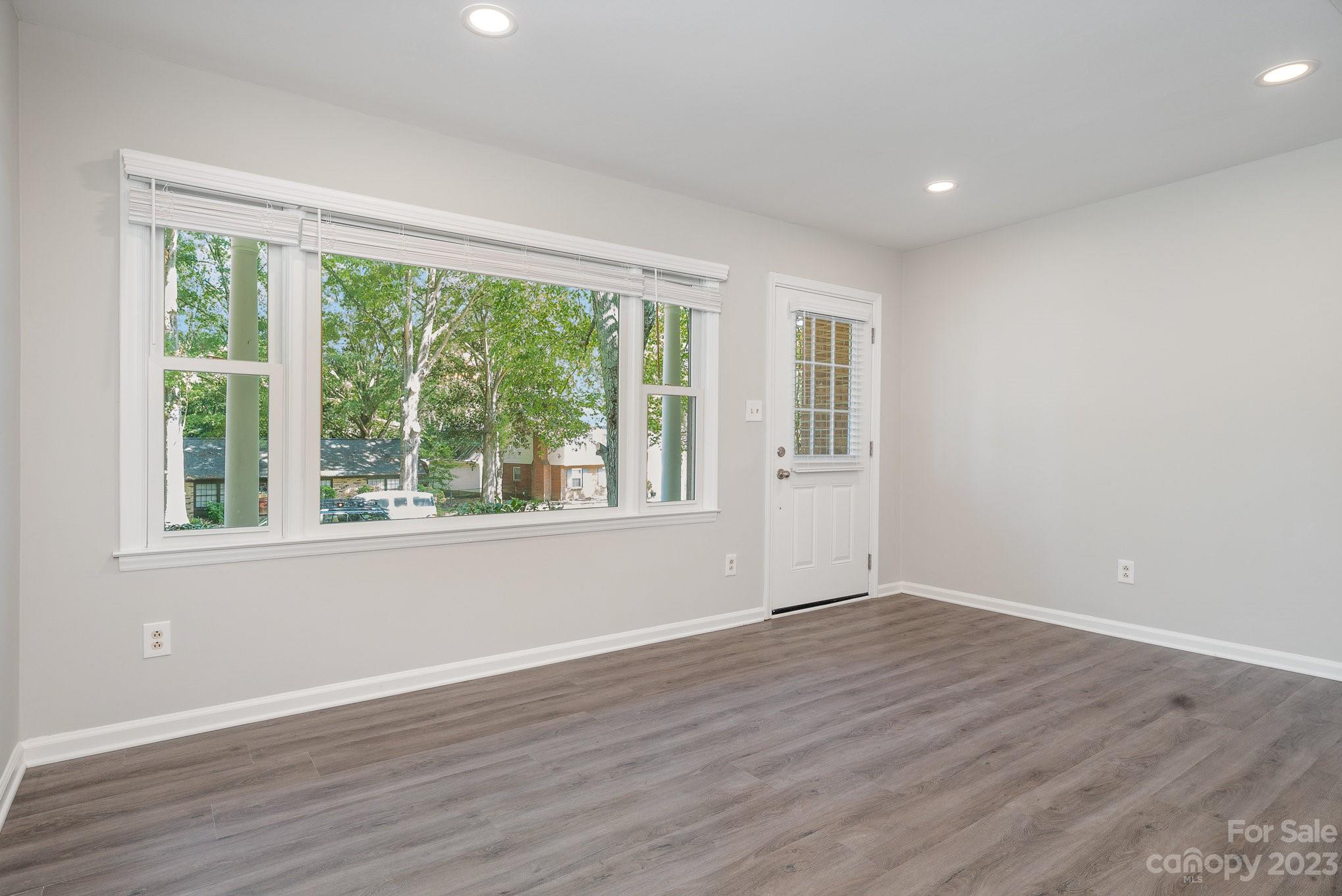 213 Clearbrook Road Matthews, NC 28105 - Photo 12 of 23 Gallery Image 12