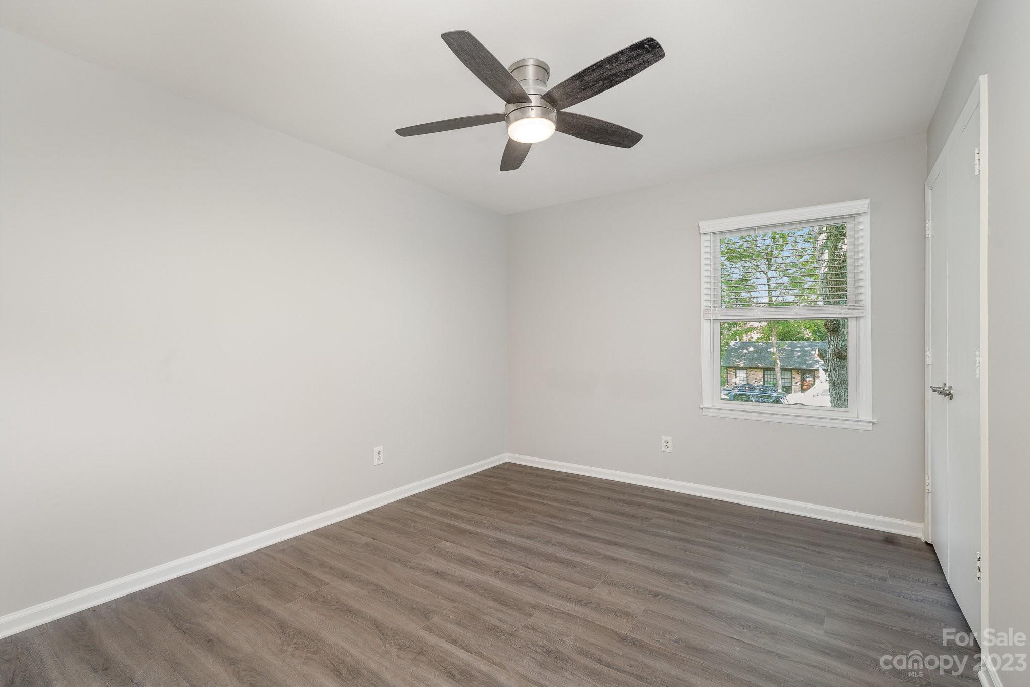 213 Clearbrook Road Matthews, NC 28105 - Photo 17 of 23 Gallery Image 17