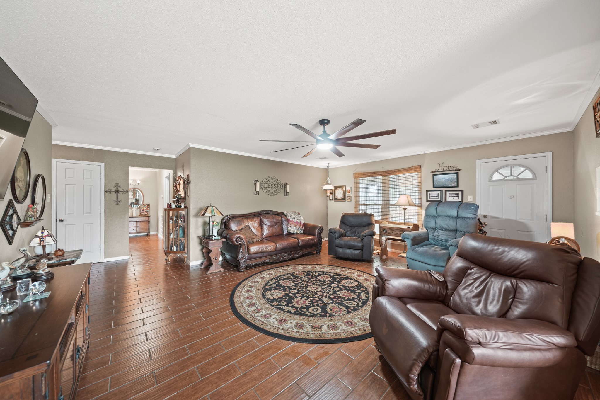 4911 Brister Road Rosharon, TX 77583 - Photo 14 of 31
