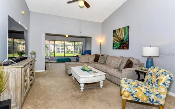 $2,800 | 5652 Ashton Lake Drive, Unit 5652, Sarasota, FL 34231