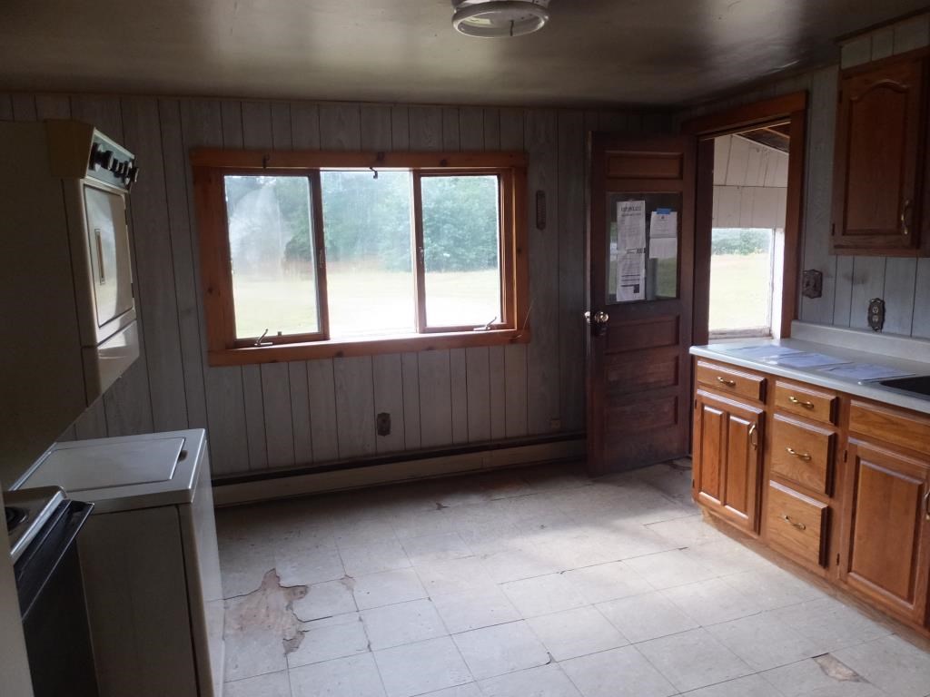 442 Brown Road Northumberland, NH 03582 - Photo 9 of 21 Gallery Image 9