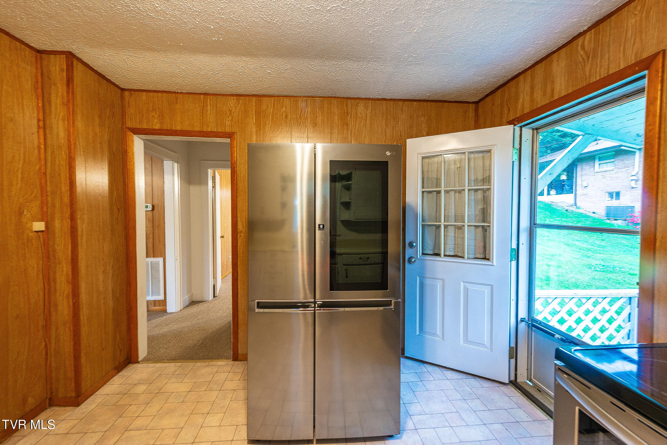128 Beacon Street Gate City, VA 24251 - Photo 7 of 20 stainless appliances