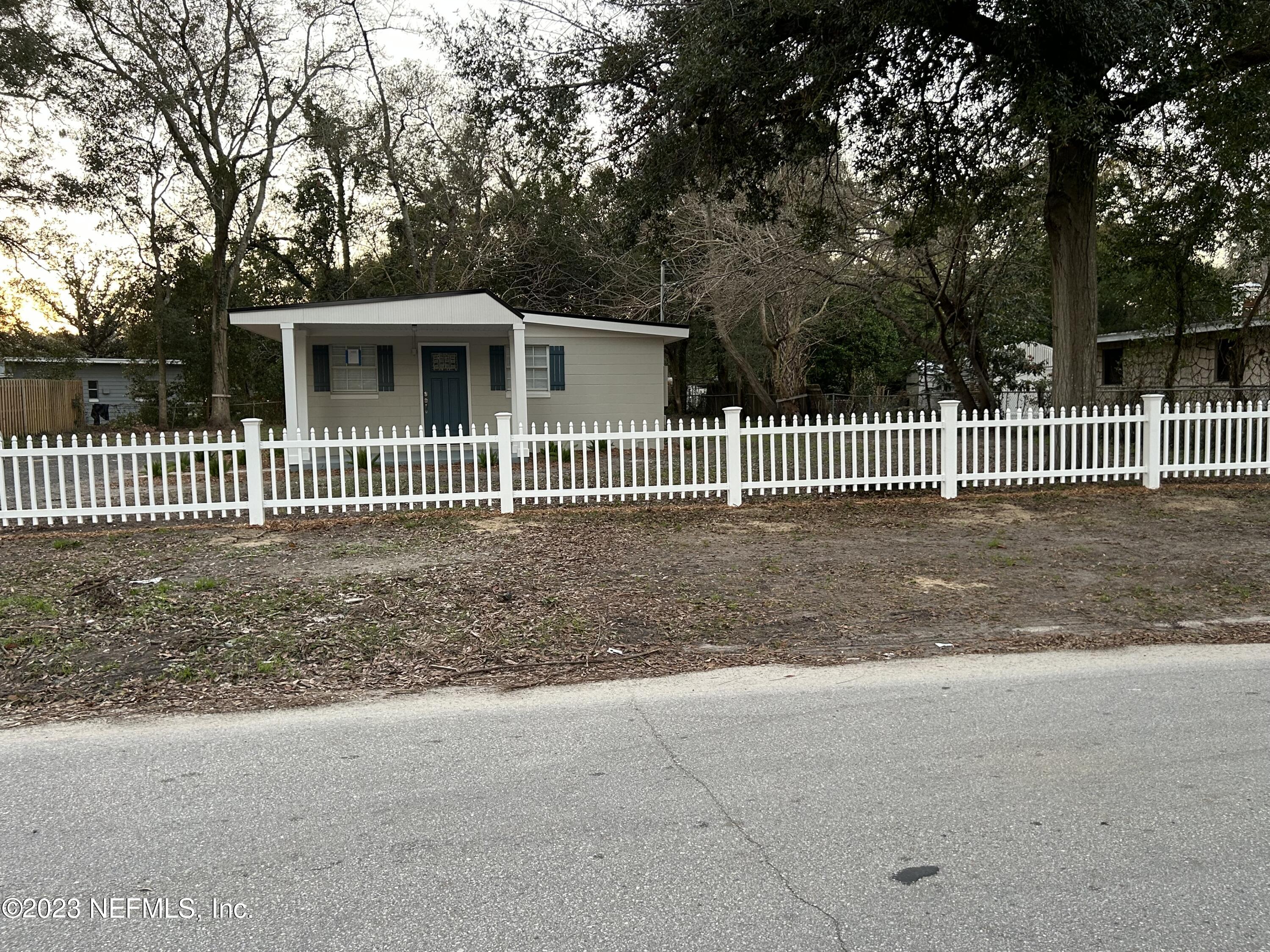 1836 Morgana Road Jacksonville, FL 32211 - Photo 38 of 47 Pickett Fence Street View