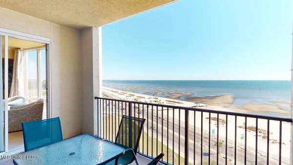 $318,900 | 1200 Beach Drive, Unit 903, Gulfport, MS 39507