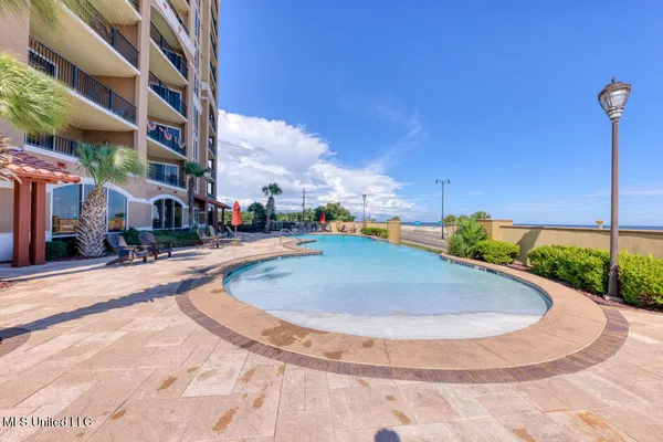 $318,900 | 1200 Beach Drive, Unit 903, Gulfport, MS 39507