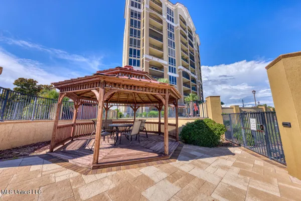 $318,900 | 1200 Beach Drive, Unit 903, Gulfport, MS 39507