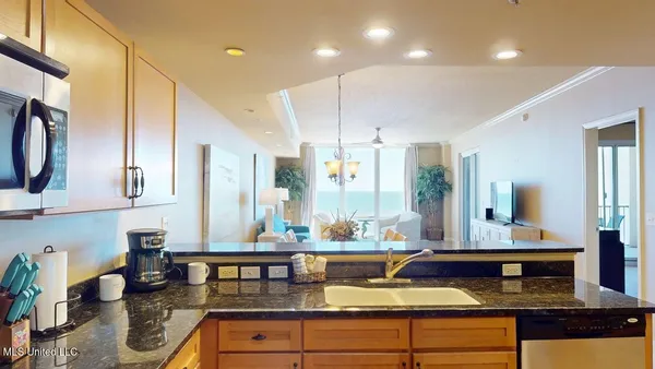 $318,900 | 1200 Beach Drive, Unit 903, Gulfport, MS 39507