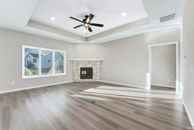 $379,900 | 1027 Midnight Chase Grove, Fort Wayne, IN 46845