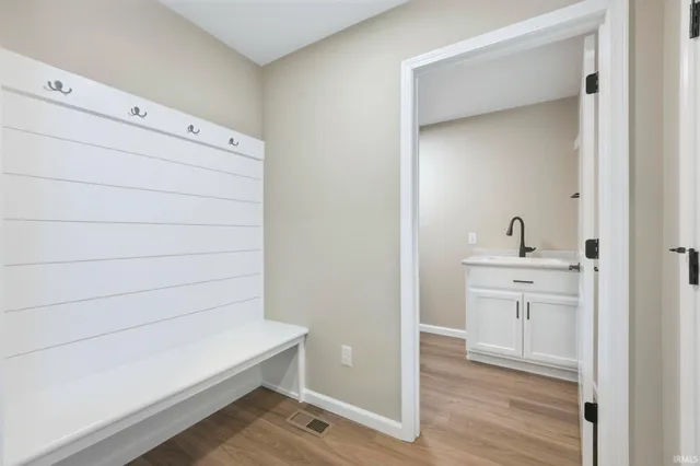 $379,900 | 1027 Midnight Chase Grove, Fort Wayne, IN 46845