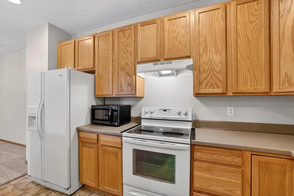 $262,500 | 290 Emory Lane Southeast, Rochester, MN 55904