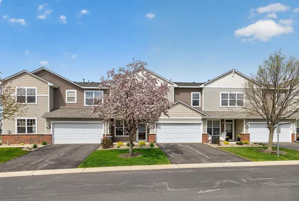 $262,500 | 290 Emory Lane Southeast, Rochester, MN 55904