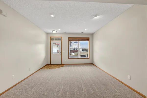 $262,500 | 290 Emory Lane Southeast, Rochester, MN 55904