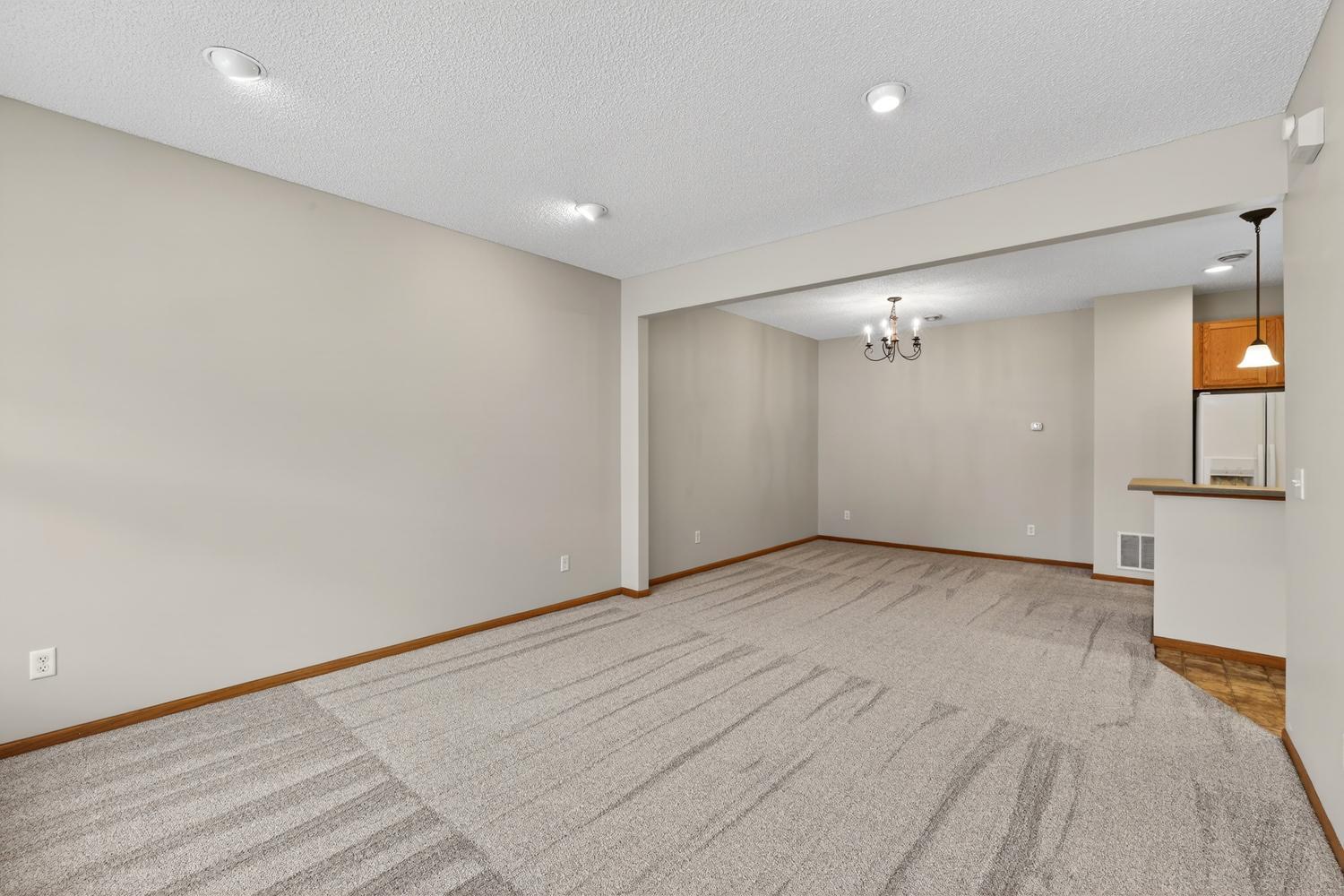 290 Emory Lane Southeast Rochester, MN 55904 - Photo 6 of 31