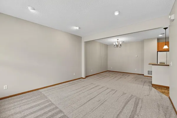 $262,500 | 290 Emory Lane Southeast, Rochester, MN 55904