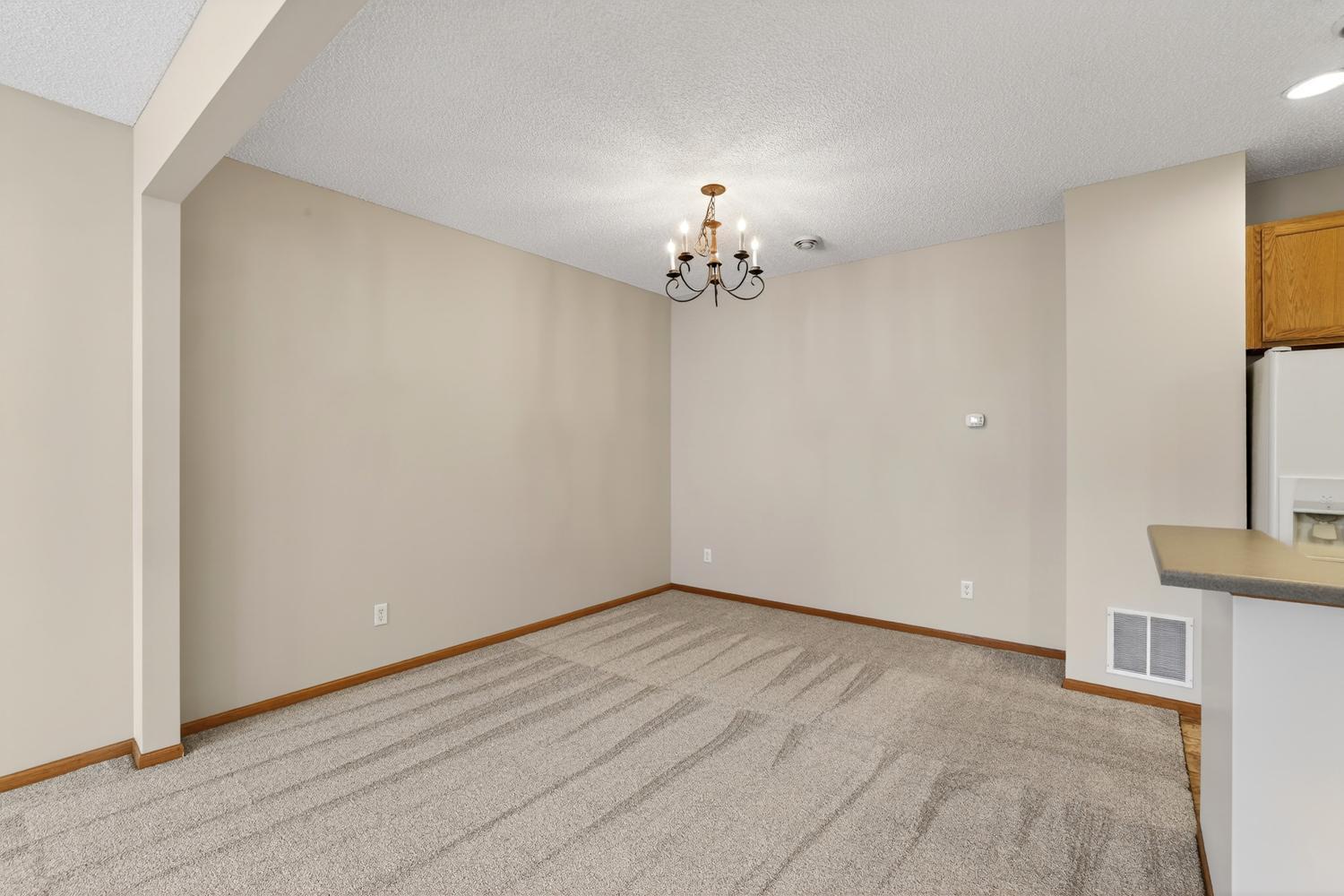 290 Emory Lane Southeast Rochester, MN 55904 - Photo 9 of 31