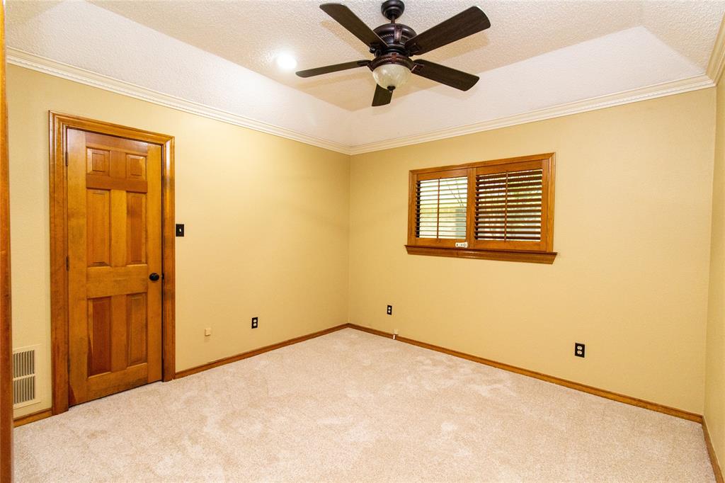3014 Pecan Ridge Drive Rowlett, TX 75088 - Photo 20 of 29 a view of an empty room with a window