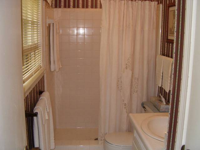 105 Longmeadow Road Taylors, SC 29687 - Photo 11 of 16 Gallery Image 11