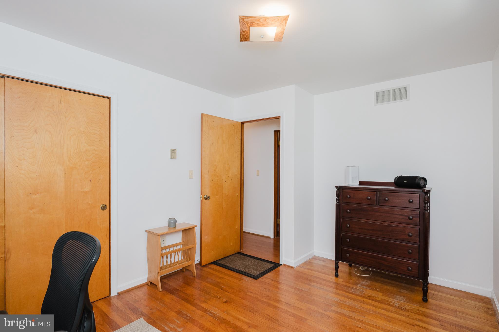 610 Cherry Hill Road Street, MD 21154 - Photo 17 of 30 Bedroom 2