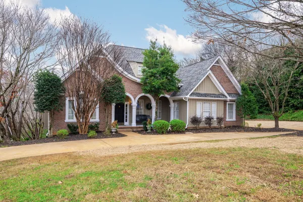 $759,900 | 1822 Bay Pointe Drive, Hixson, TN 37343