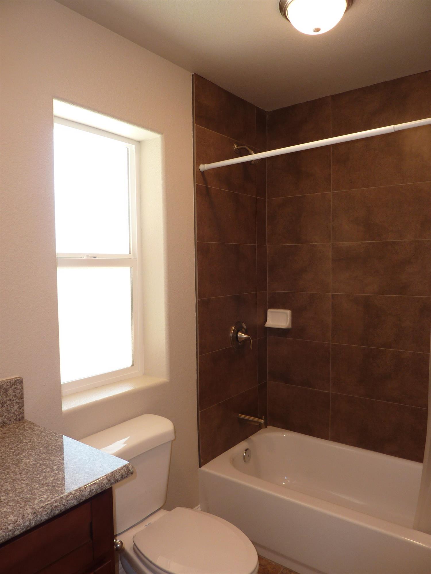 705 Riverside Drive Madera, CA 93638 - Photo 26 of 48 Gallery Image 26