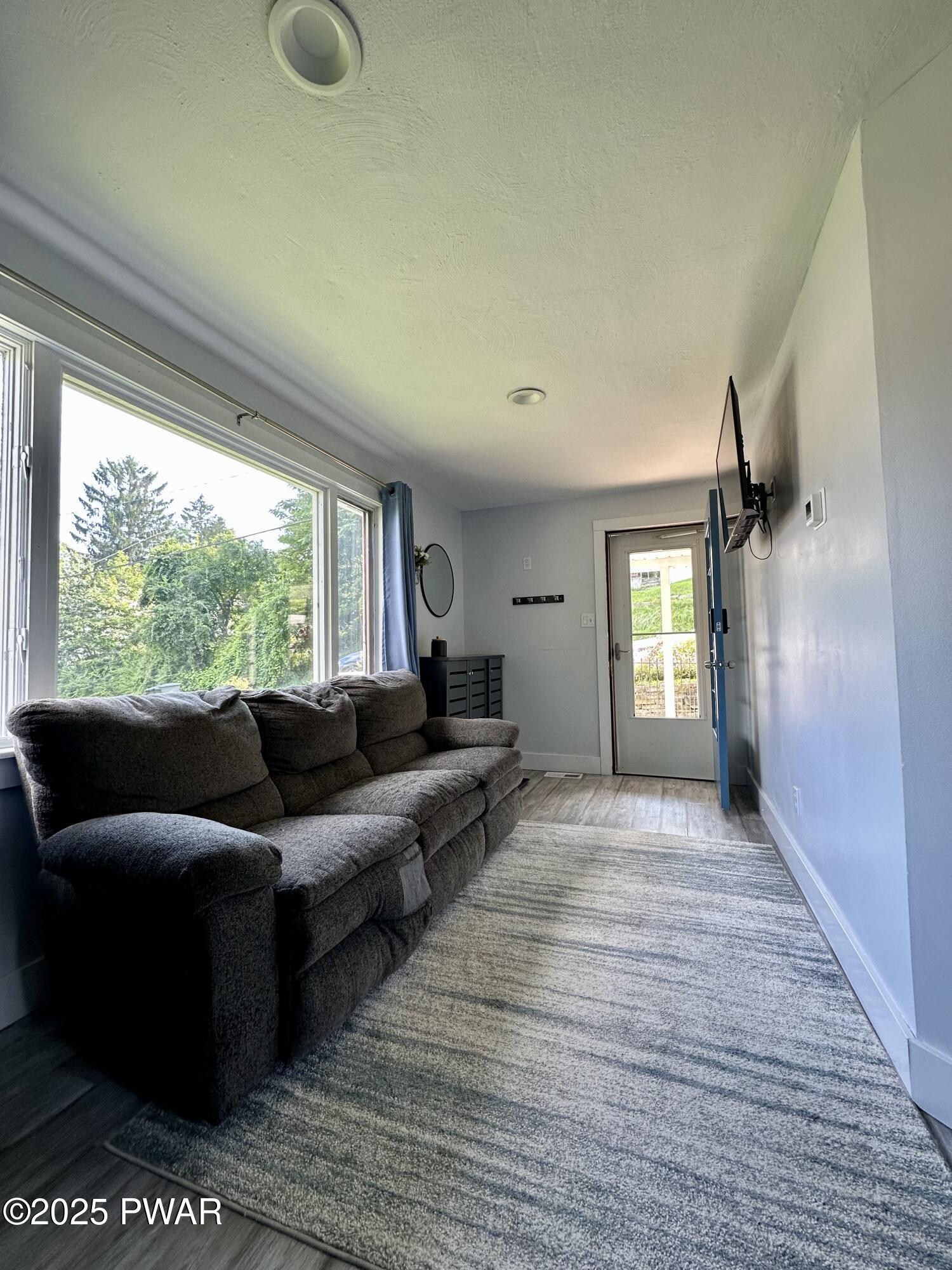 116 Nichols Street Clarks Summit, PA 18411 - Photo 8 of 37