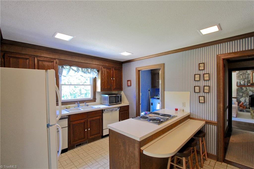 503 McKinney Road Reidsville, NC 27320 - Photo 11 of 28 Gallery Image 11