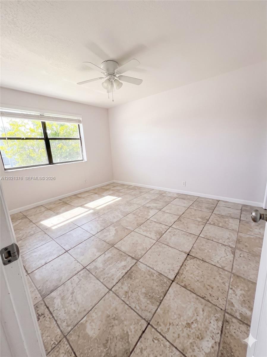 10046 Winding Lake Road, Unit 204 Sunrise, FL 33351 - Photo 6 of 8