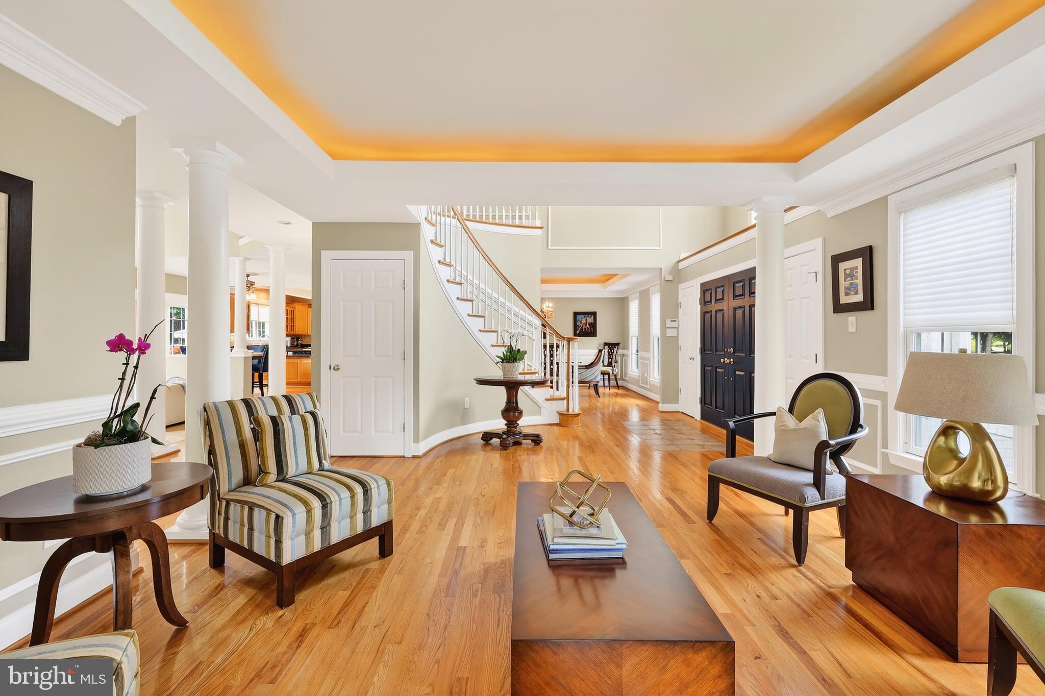 7221 Preservation Court Fulton, MD 20759 - Photo 16 of 69 Open dining with sightlines to foyer