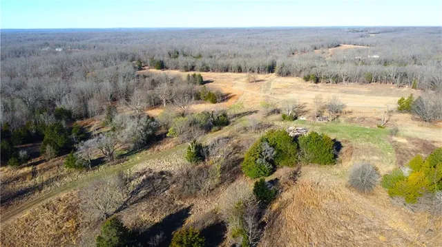 $425,000 | 82 Acres N/a Climax Springs, Climax Springs, MO 65324