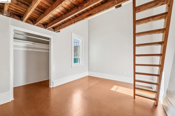 $695,000 | 836 20th Street, Oakland, CA 94607